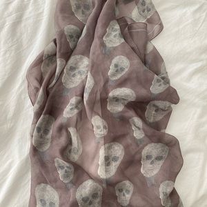 MCQUEEN silk scarf